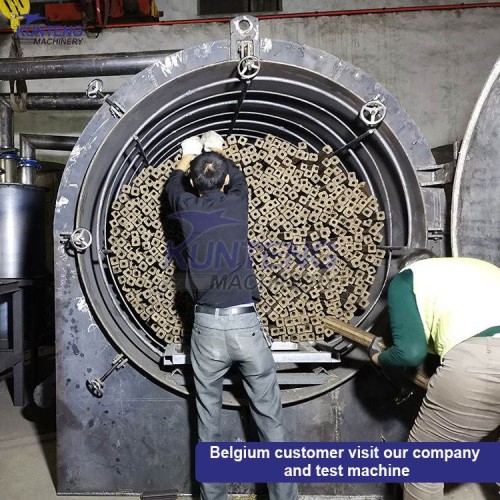 Sawdust Wood Charcoal Stick Carbonization Furnace Charcoal Stove Machine